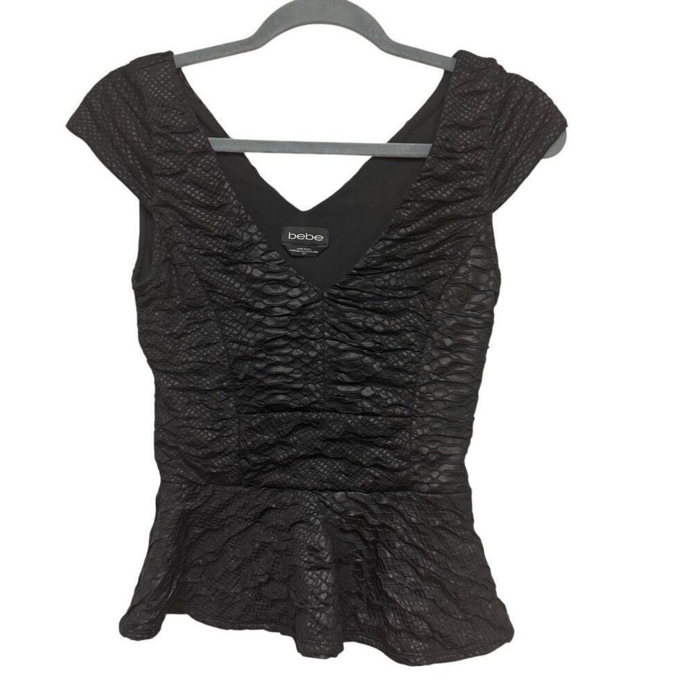 Y2K Bebe black  cap sleeve ruched peplum top with a snakeskin texture size small
